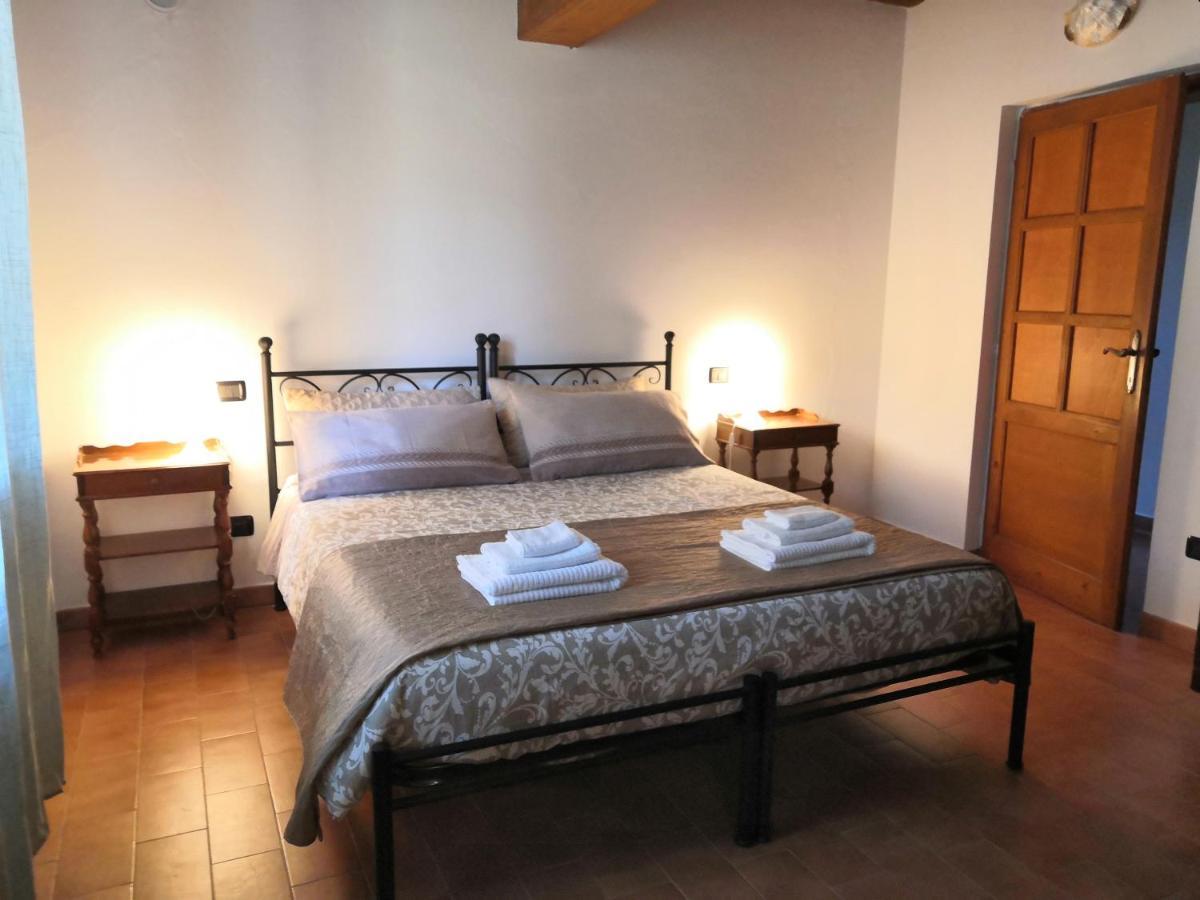 B&B Demetra Solignano Exteriér fotografie